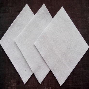 Polyester kortfibergeotøy